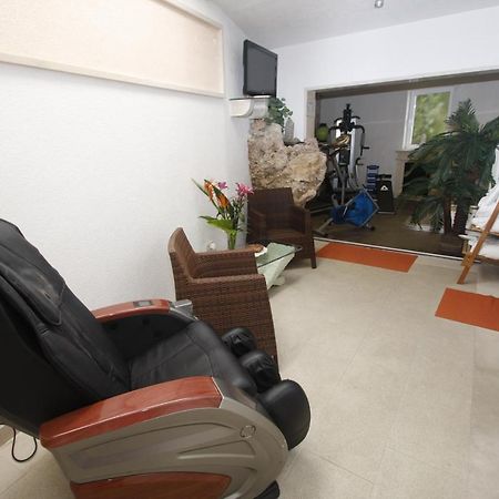 Apartmani California ポドゥゴラ エクステリア 写真